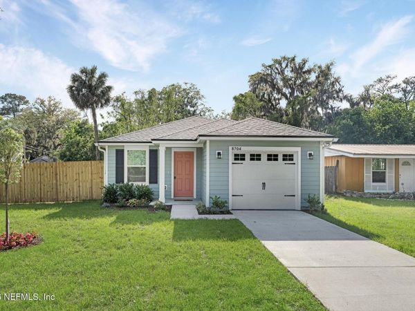 8704 7TH Avenue, Jacksonville, FL 32208