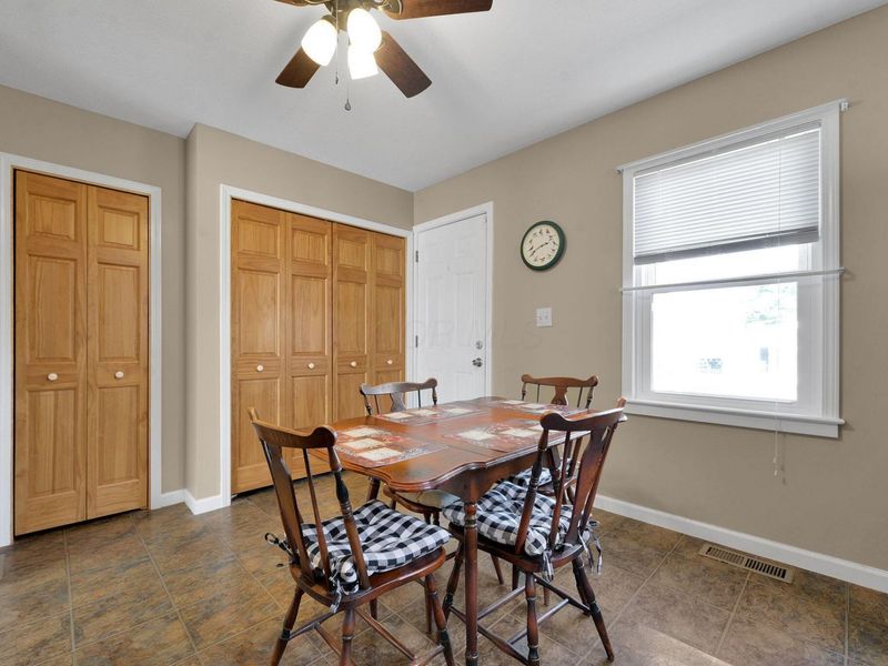 93 Buena Vista Avenue, Columbus, OH 43228 Photo 10