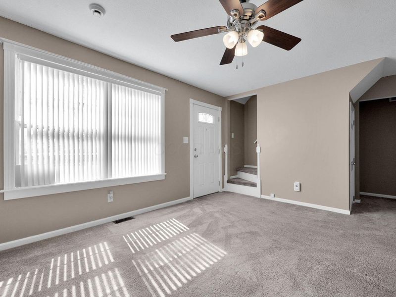 93 Buena Vista Avenue, Columbus, OH 43228 Photo 6