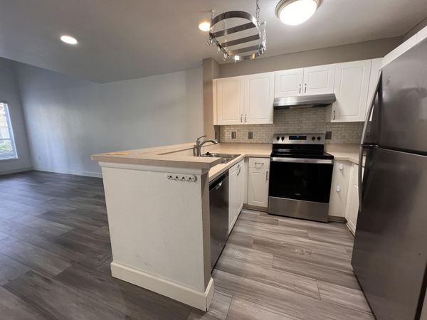 4863 Via Palm Lakes, Unit 803, West Palm Beach, FL 33417