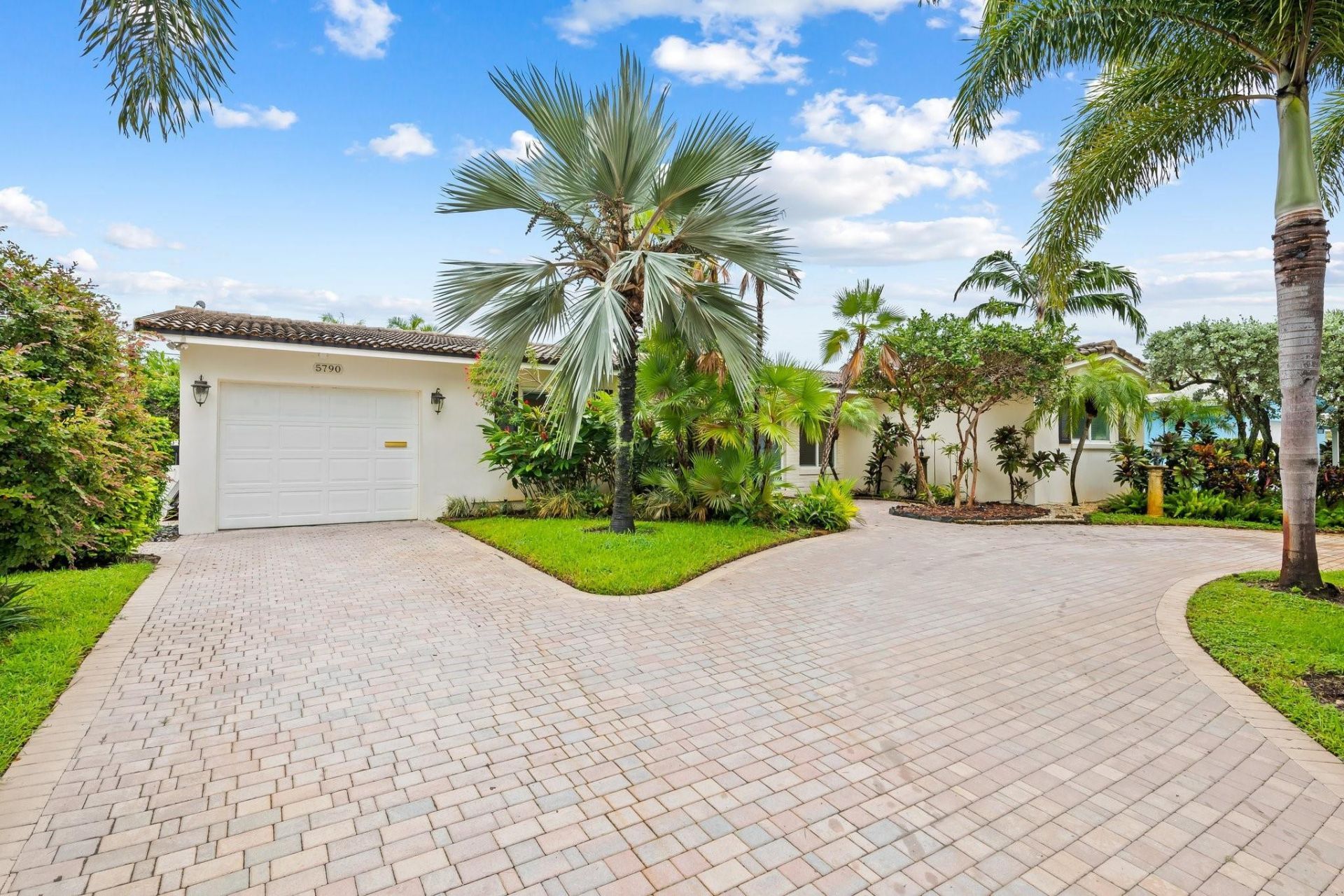 5790 NE 20th Terrace, Fort Lauderdale, FL 33308 Photo