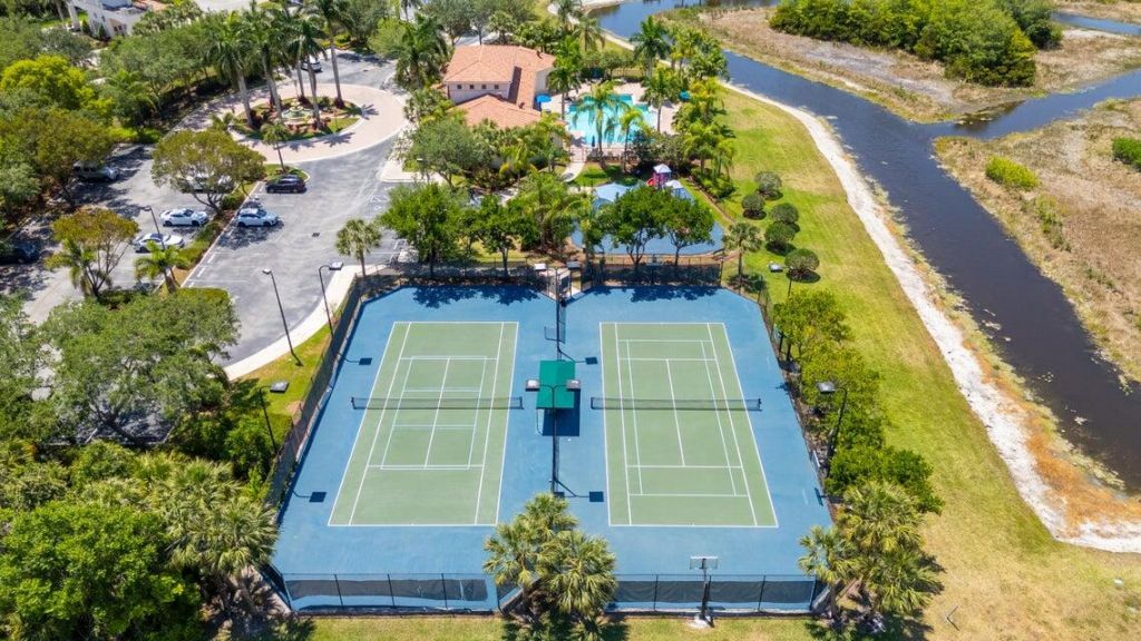 10607 Keystone Court, Wellington, FL 33414 Photo