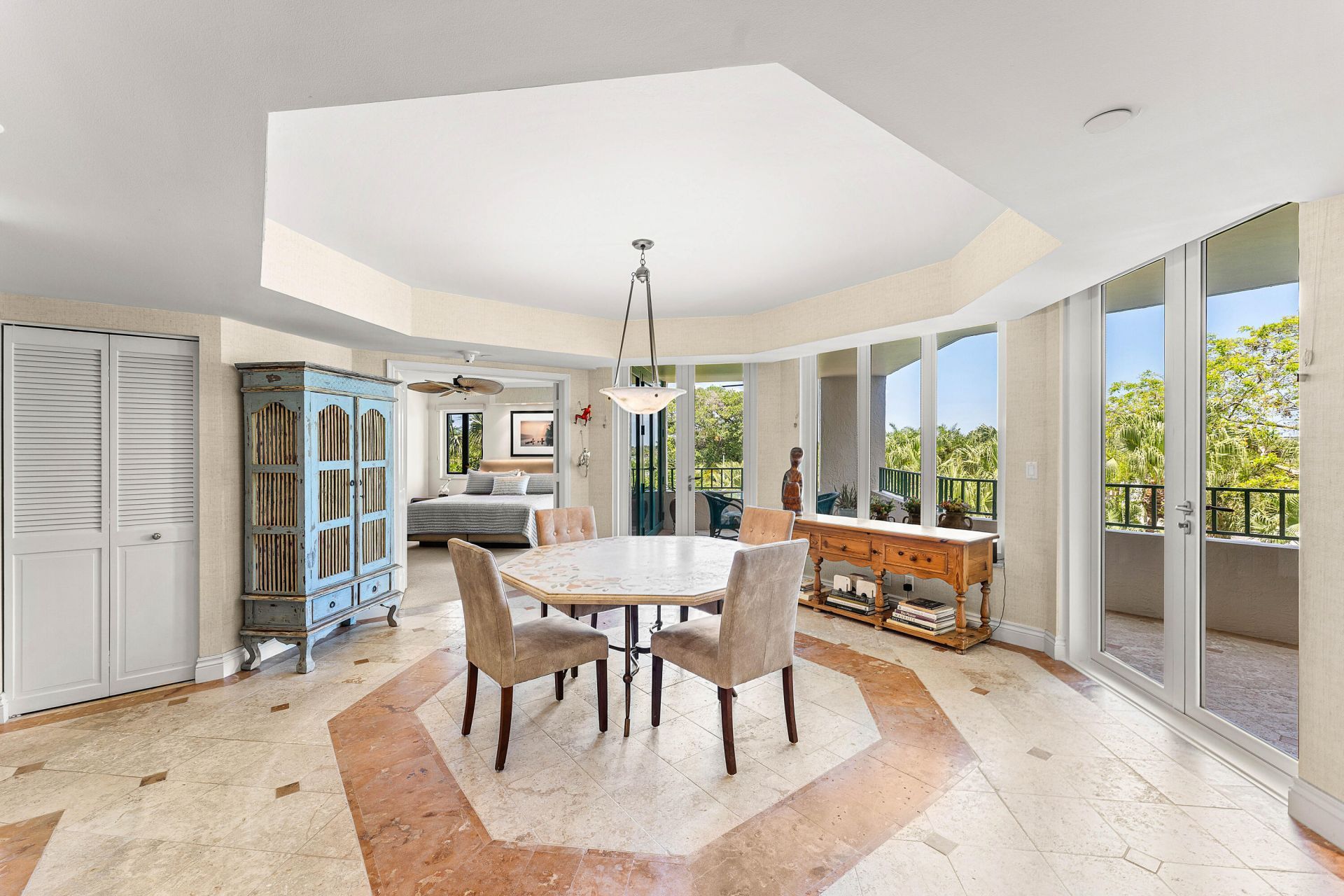 100 SE 5th Avenue, Unit 410, Boca Raton, FL 33432 Photo