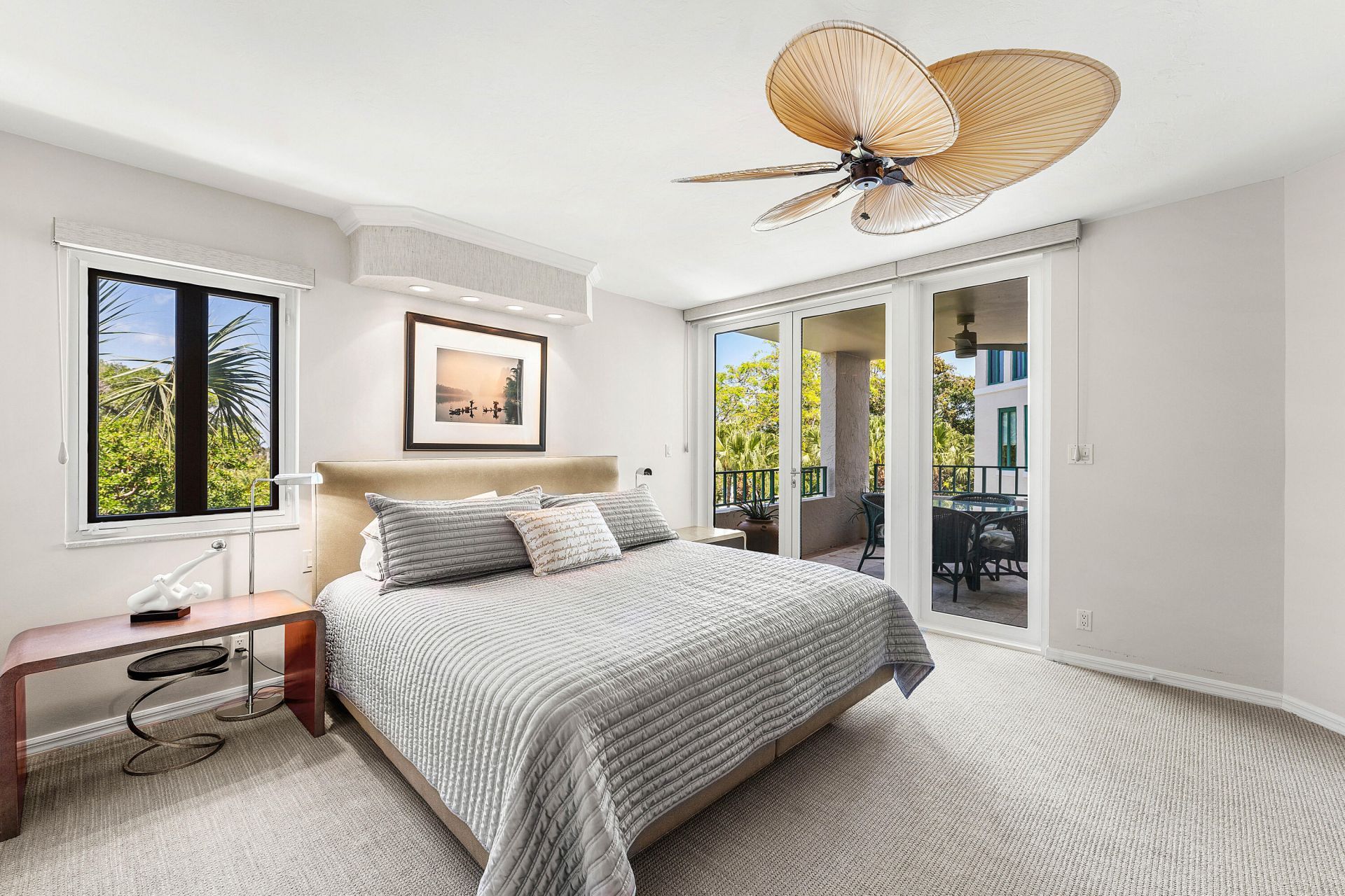 100 SE 5th Avenue, Unit 410, Boca Raton, FL 33432 Photo