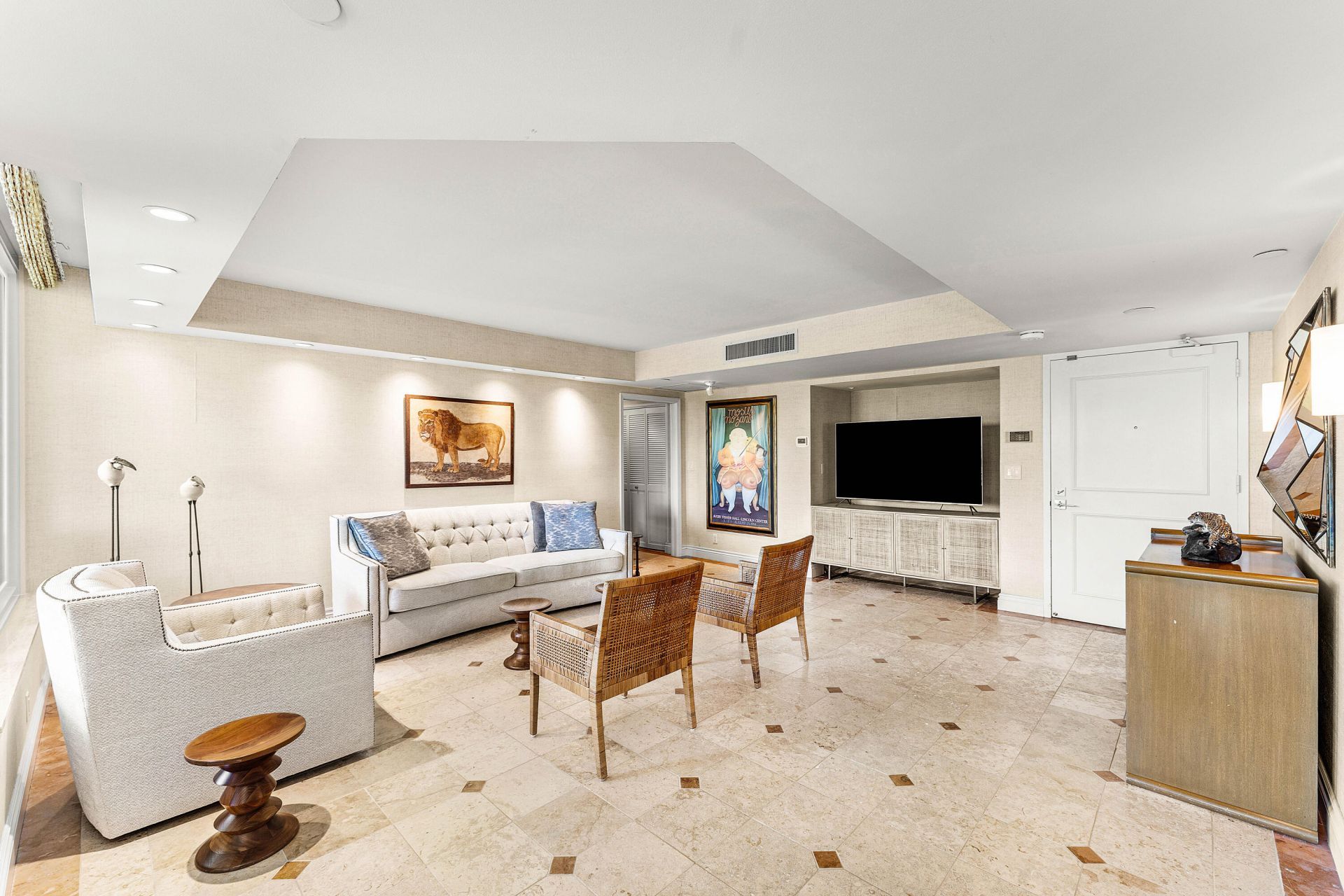 100 SE 5th Avenue, Unit 410, Boca Raton, FL 33432 Photo