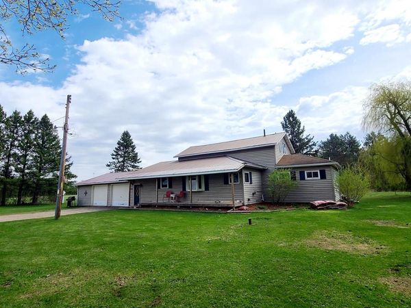 7460 DANIELCZAK ROAD, Armstrong Creek, WI 54103
