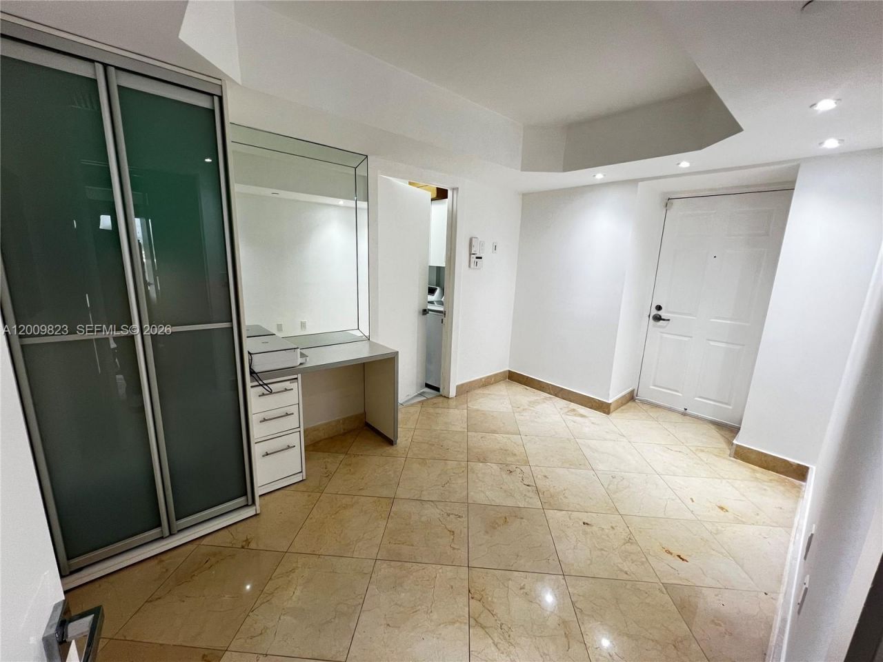 18671 Collins Ave , Unit 402, Sunny Isles Beach, FL 33160 Photo