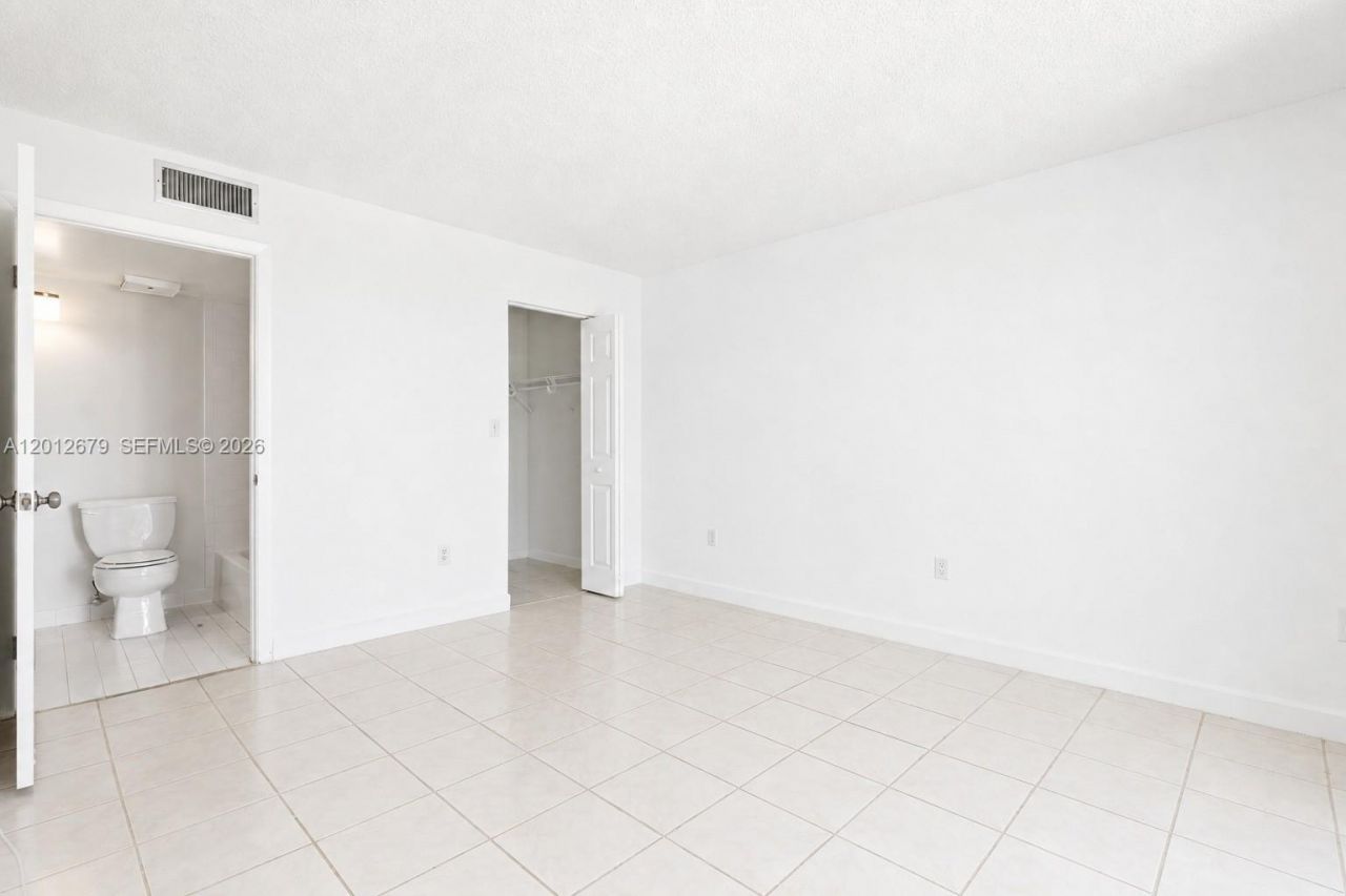 11750 SW 18th St , Unit 401-1, Miami, FL 33175 Photo