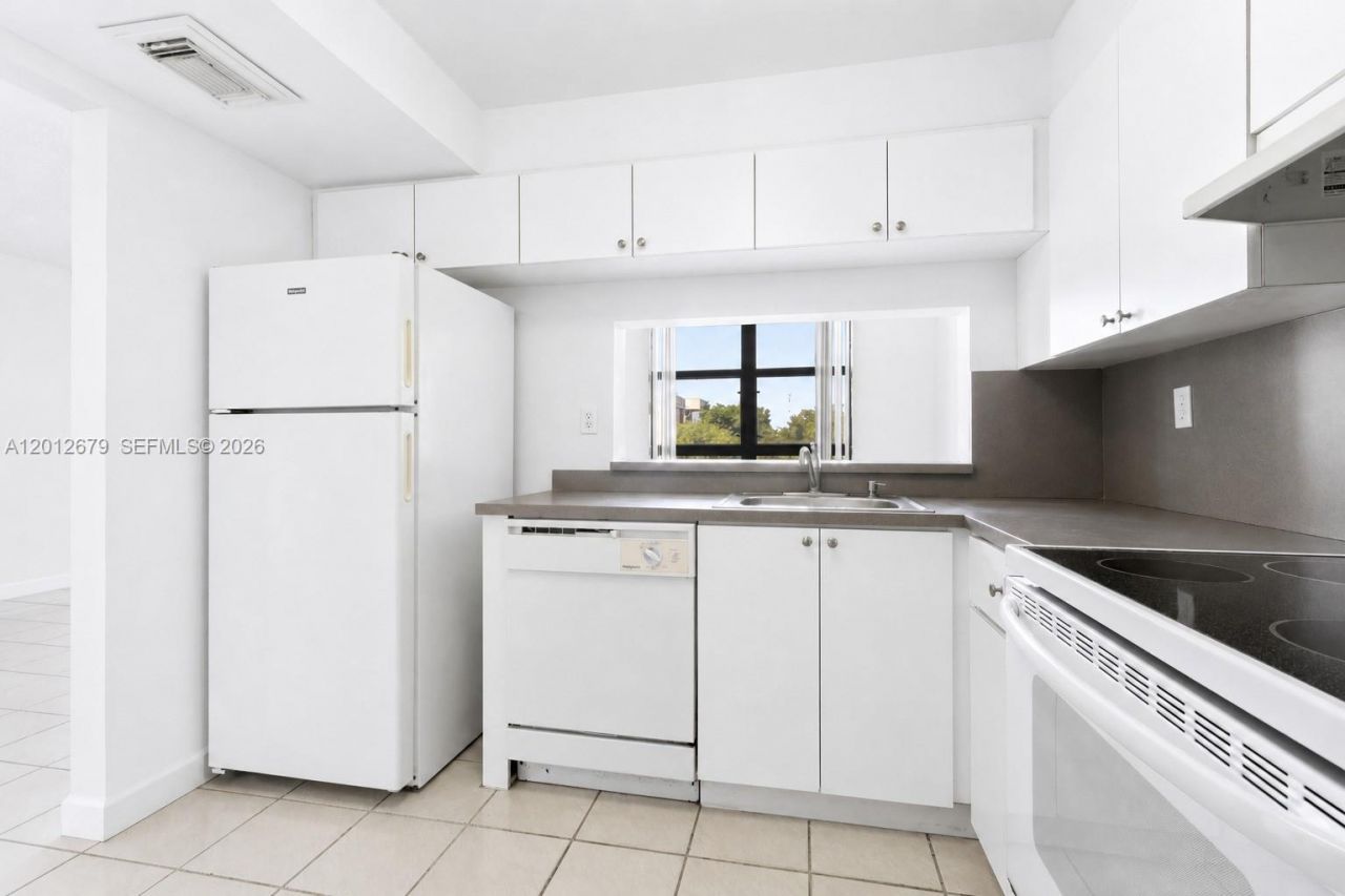 11750 SW 18th St , Unit 401-1, Miami, FL 33175 Photo