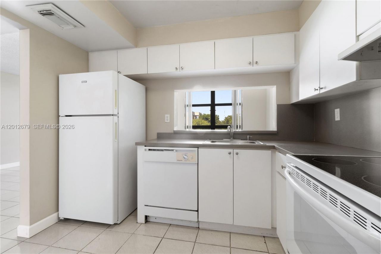 11750 SW 18th St , Unit 401-1, Miami, FL 33175 Photo
