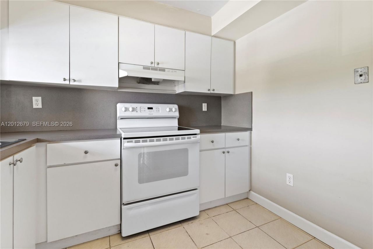11750 SW 18th St , Unit 401-1, Miami, FL 33175 Photo