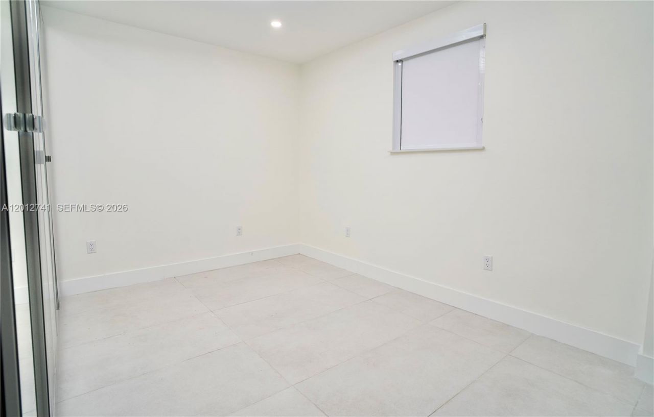 8811 Carlyle Ave , Surfside, FL 33154 Photo