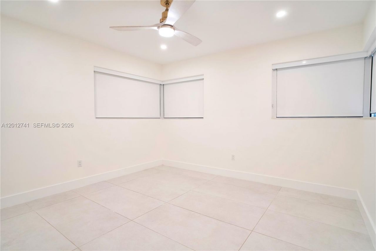8811 Carlyle Ave , Surfside, FL 33154 Photo