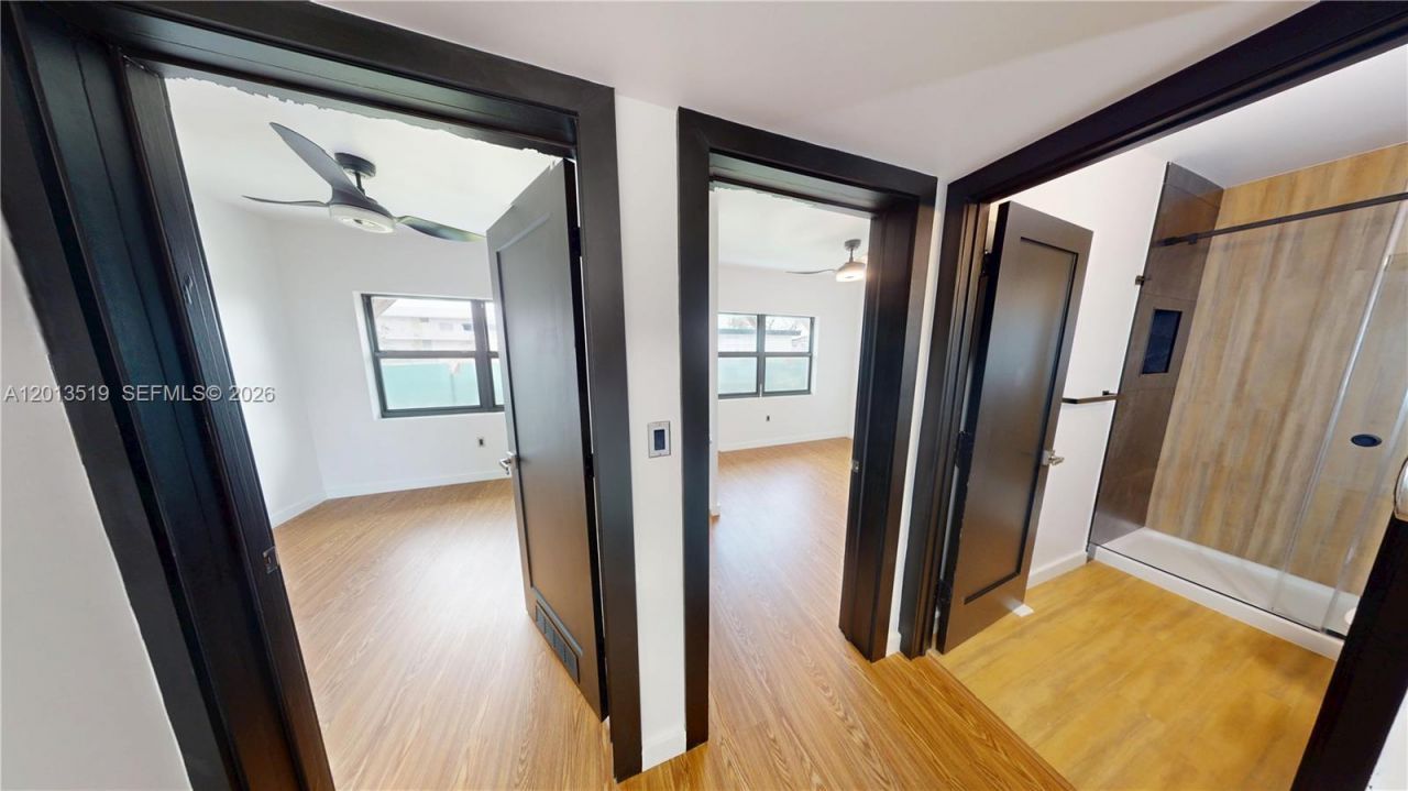 516 NW 2nd Ave , Unit 2, Hallandale Beach, FL 33009 Photo