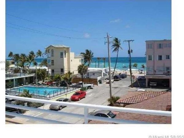 326 Wilson St, Unit 105, Hollywood, FL 33019