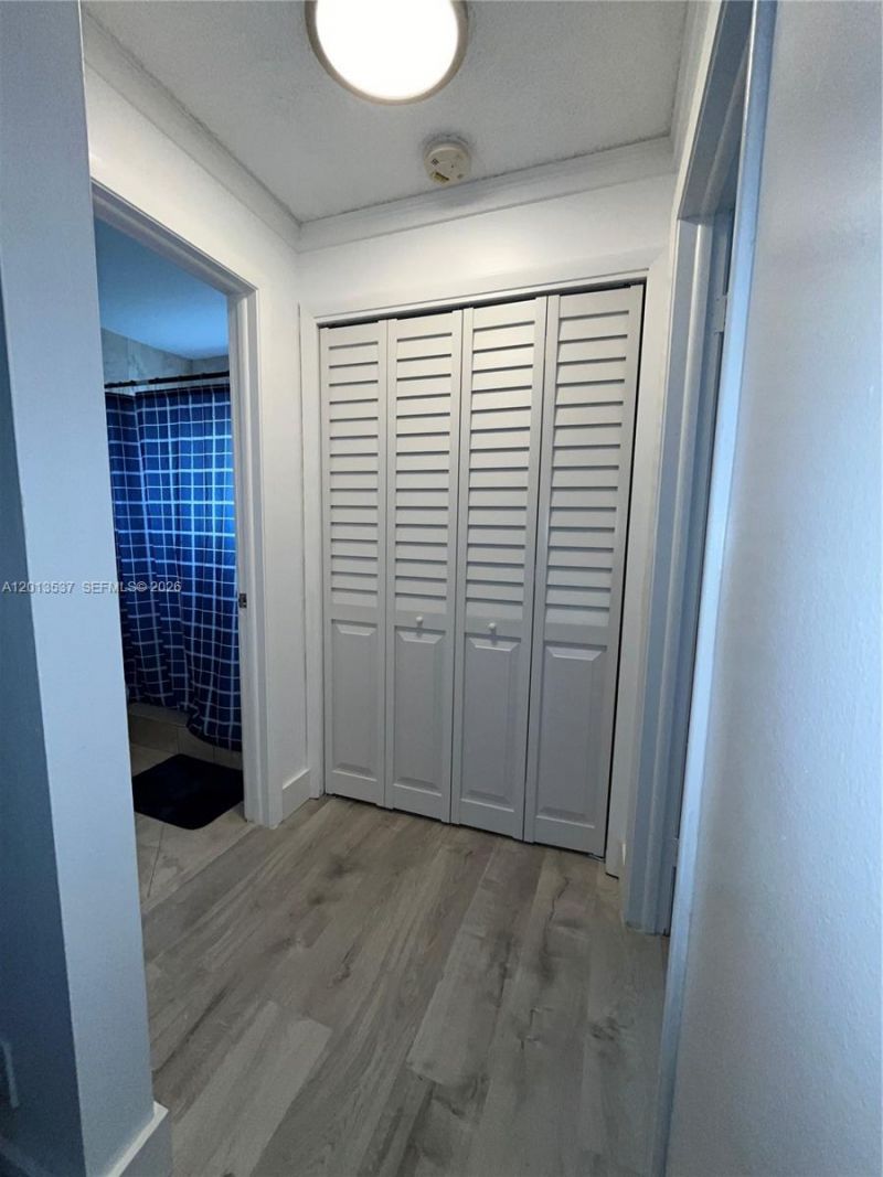 326 Wilson St, Unit 105, Hollywood, FL 33019 Photo