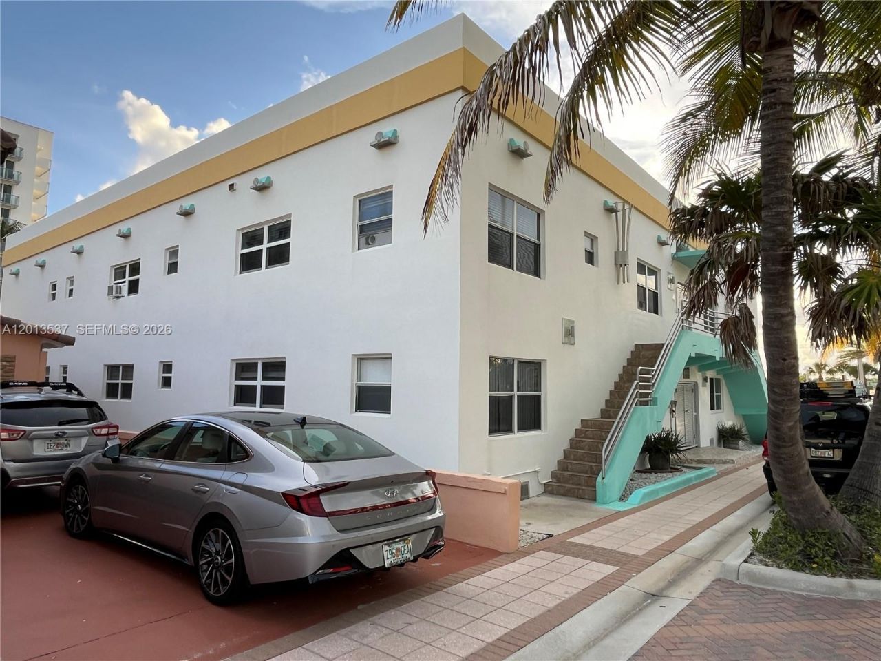 326 Wilson St, Unit 105, Hollywood, FL 33019 Photo