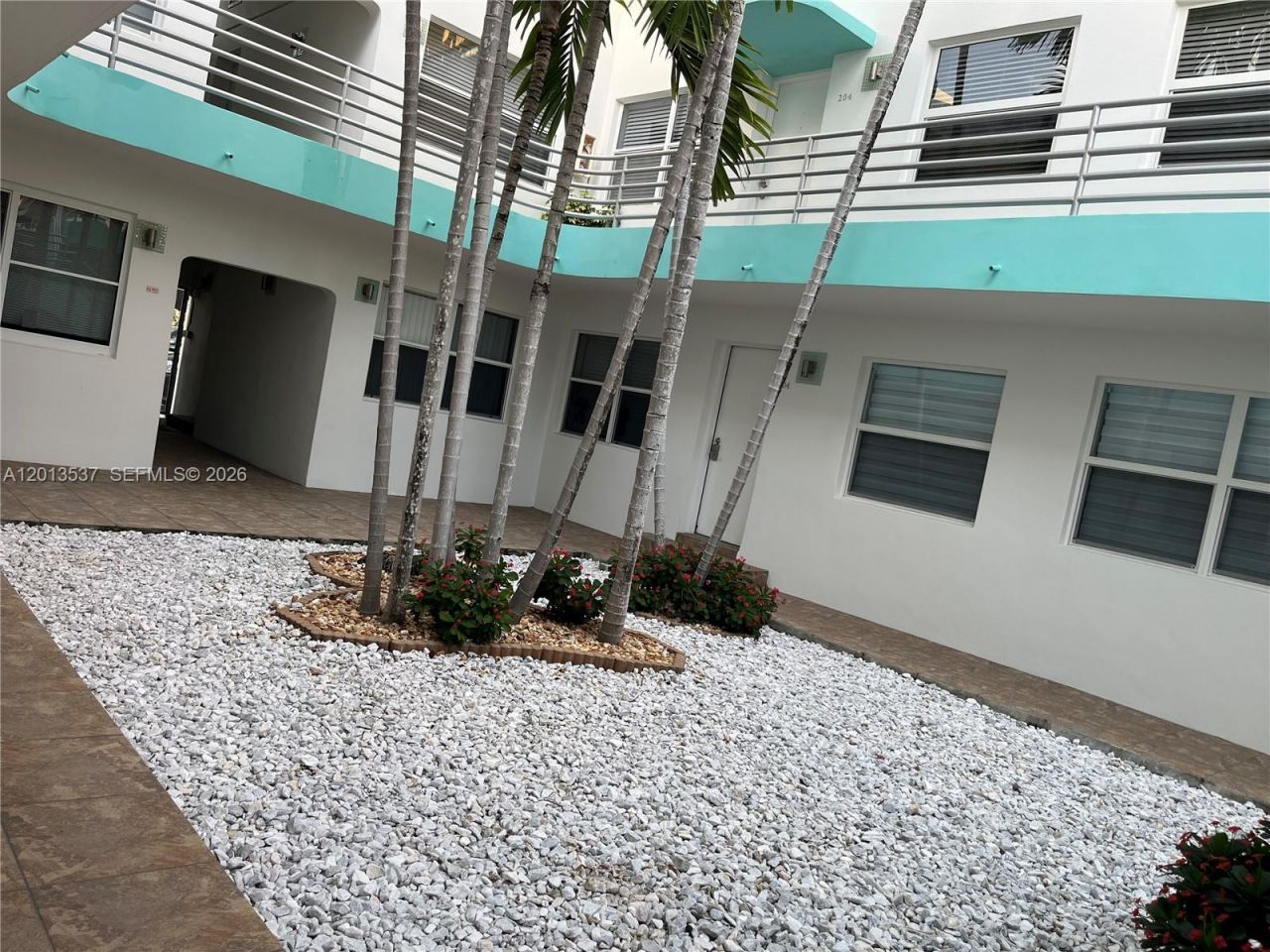 326 Wilson St, Unit 105, Hollywood, FL 33019 Photo