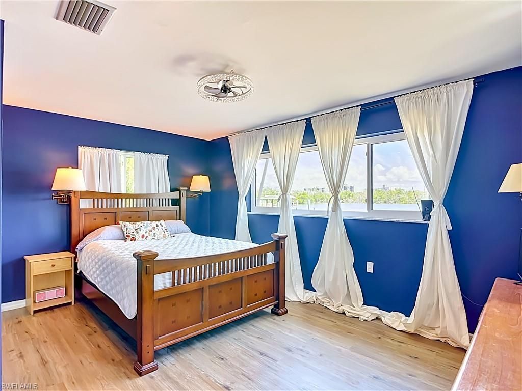 7861 Buccaneer Dr, Fort Myers Beach, FL 33931 Photo