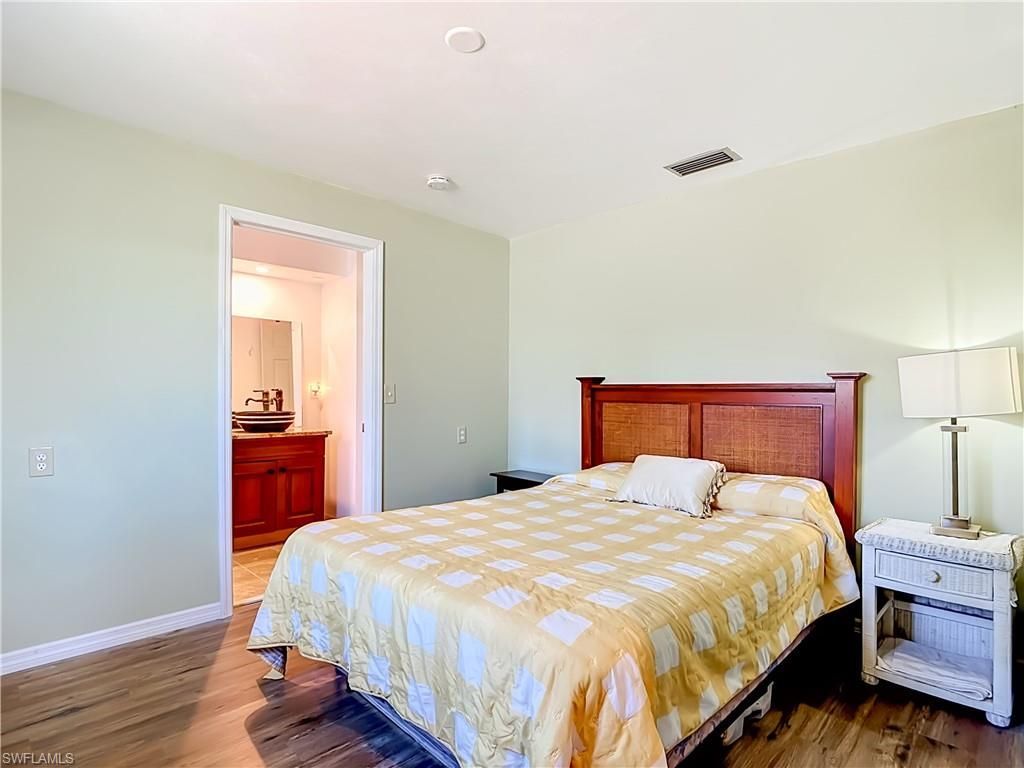 7861 Buccaneer Dr, Fort Myers Beach, FL 33931 Photo