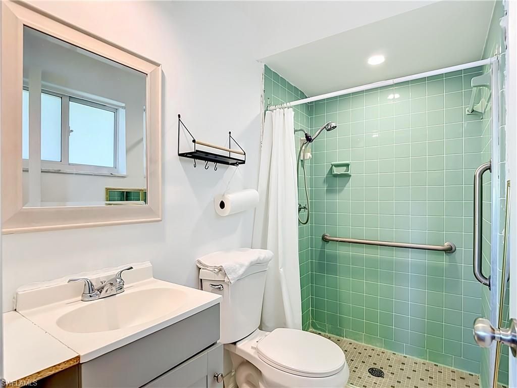 7861 Buccaneer Dr, Fort Myers Beach, FL 33931 Photo