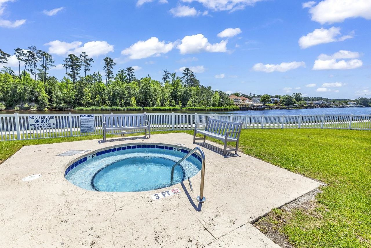 602 Waterway Village Ave.  Photo 11