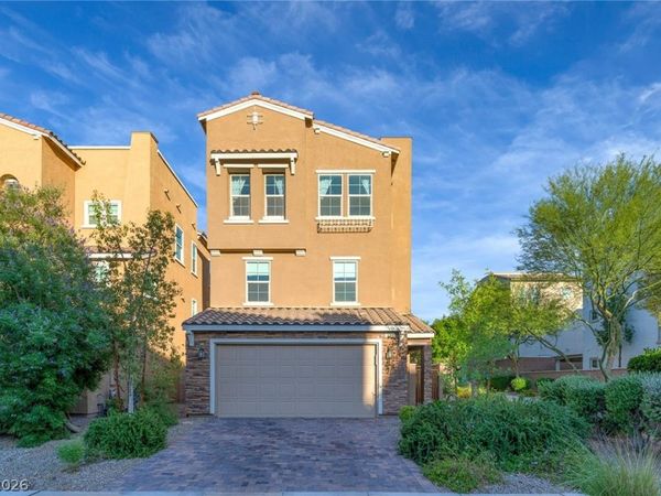374 Gracious Way , Henderson, NV 89011