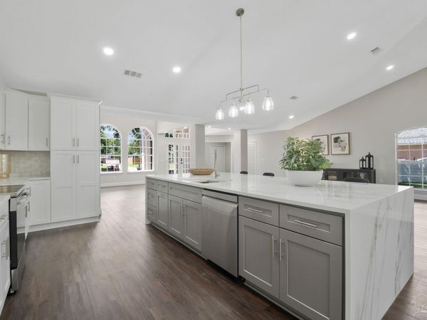 116 Mt Pilot St, Cantonment, FL 32533