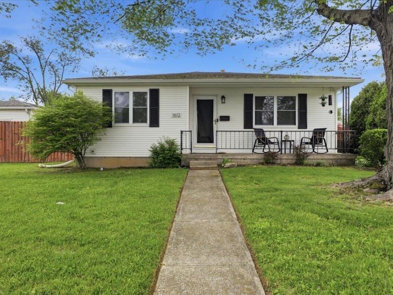 1612 Victory Drive, Springfield, OH 45505 Photo 2
