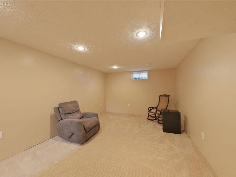 1612 Victory Drive, Springfield, OH 45505 Photo 22