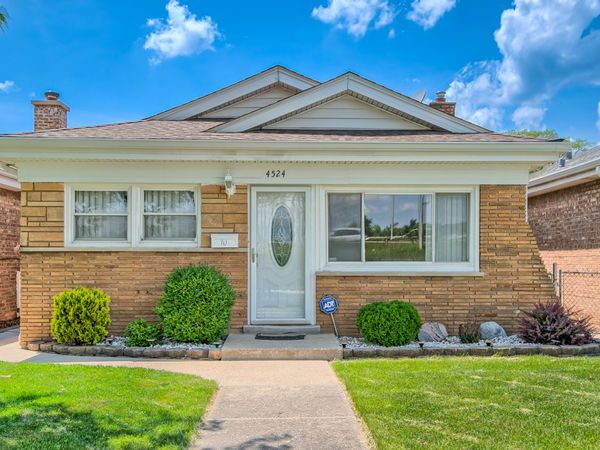 4524 1st Avenue , Lyons, IL 60534