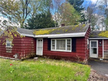 7723 Maple Road , Baldwinsville, NY 13027