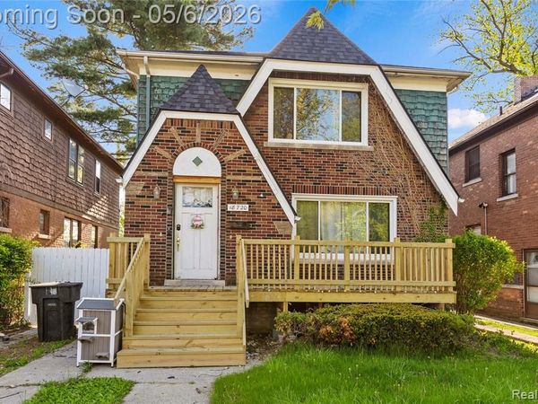 18720 Salem Street, Detroit, MI 48219