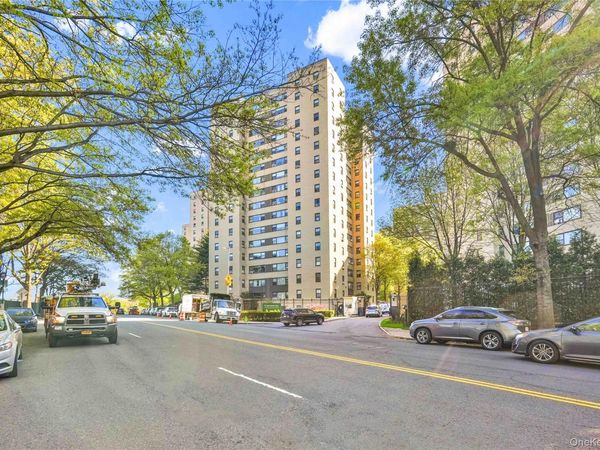 3 Fordham Hill Oval , Unit 1F, Bronx, NY 10468