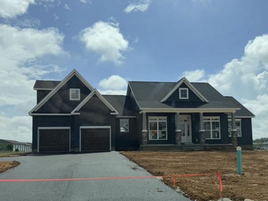285 Ledger Drive, Unit 61, Hanover, PA 17331 Main Photo