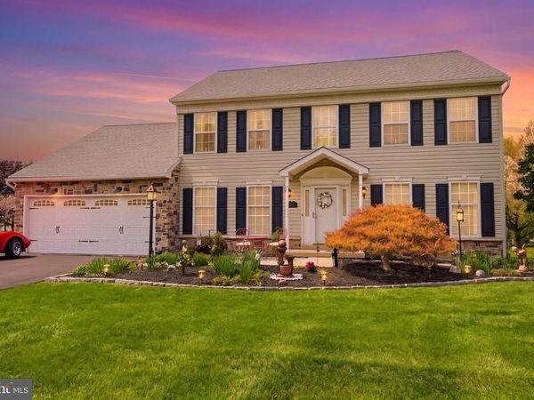 100 OXFORD ROAD, LANSDALE, PA 19446