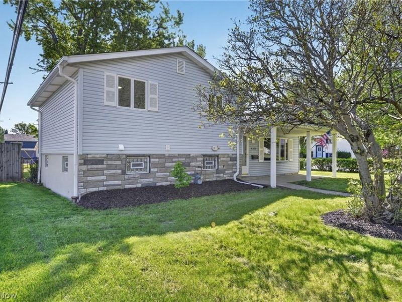 6525 Sandfield Drive, Brook Park, OH 44142 Photo 31