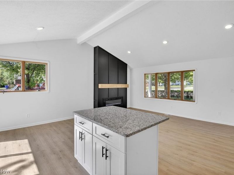 6525 Sandfield Drive, Brook Park, OH 44142 Photo 5