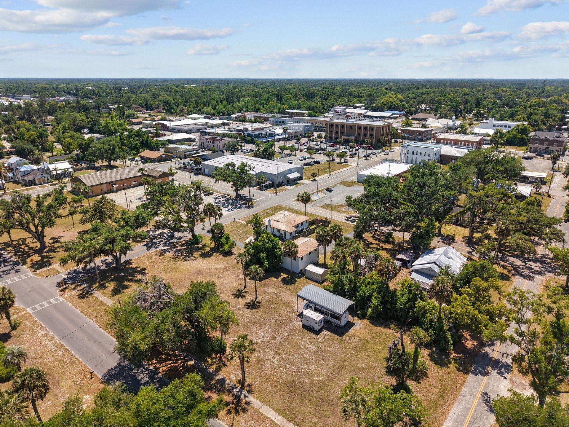304 E Main Street, Perry, FL 32347 Photo