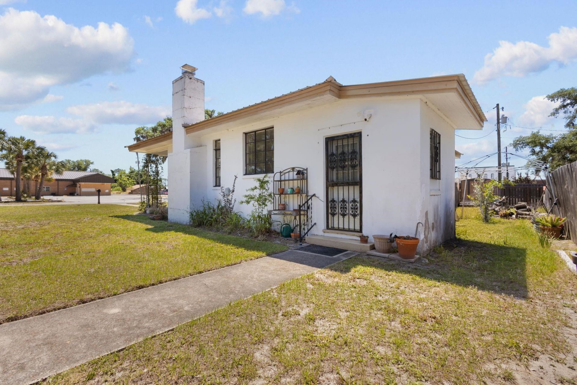 304 E Main Street, Perry, FL 32347 Photo