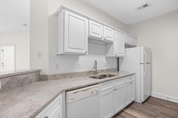 5011 Harvest Dr.  photo 4