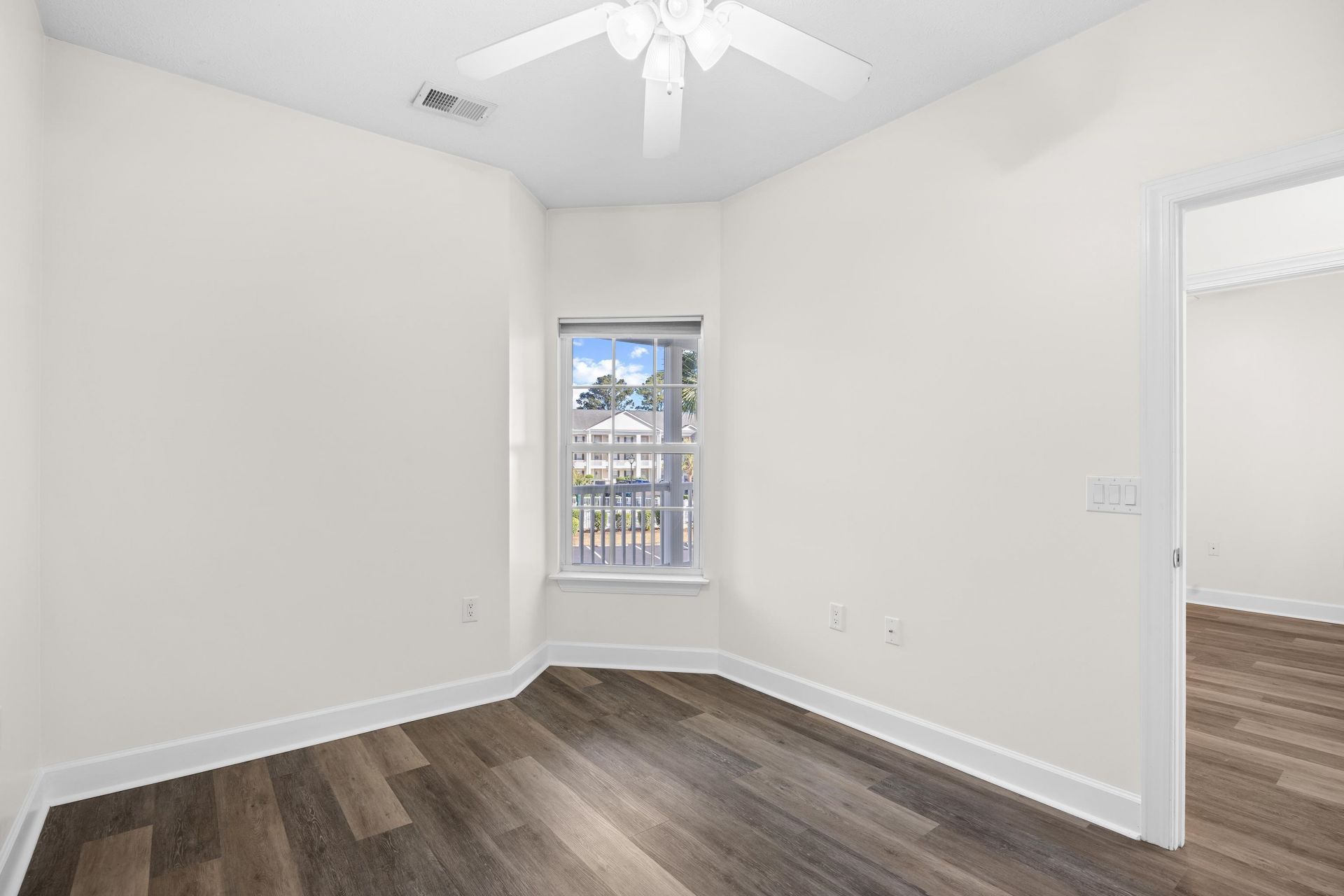 5011 Harvest Dr.  Photo 20