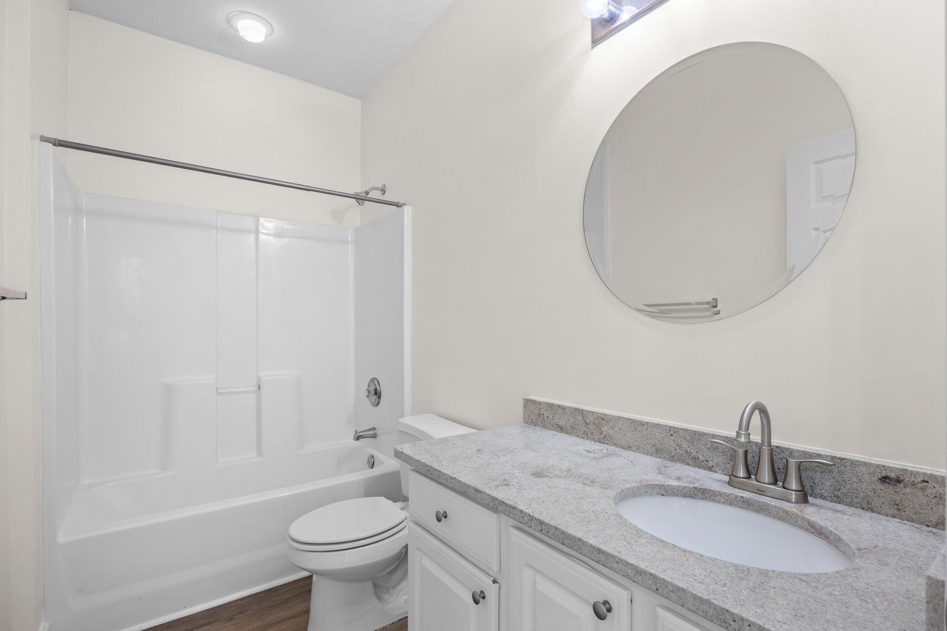 5011 Harvest Dr.  Photo 22