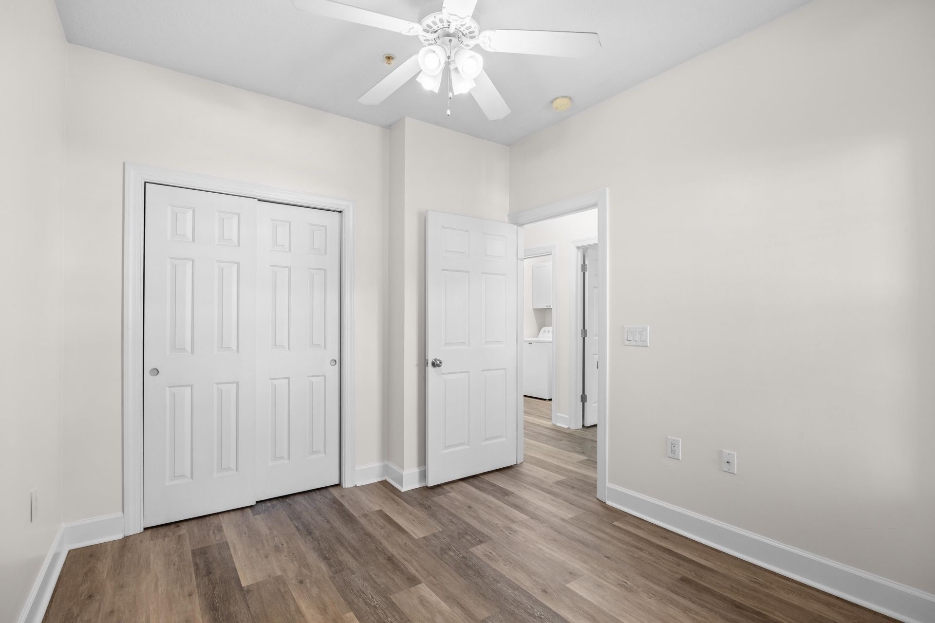 5011 Harvest Dr.  Photo 24