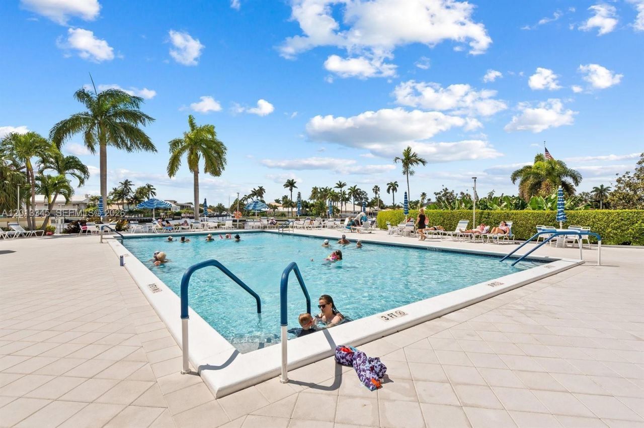 3200 NE 36th St , Unit 504, Fort Lauderdale, FL 33308 Photo
