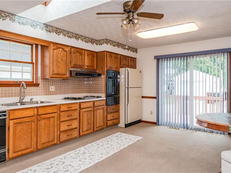 20 W Walnut Street, Phillipsburg, OH 45354 Photo 11