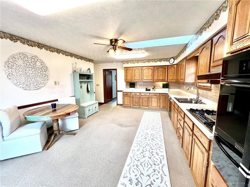 20 W Walnut Street, Phillipsburg, OH 45354 Photo 13