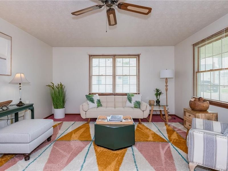 20 W Walnut Street, Phillipsburg, OH 45354 Photo 7