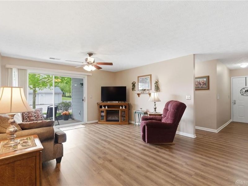 6680 Wareham Court, Unit 3, Centerville, OH 45459 Photo 5