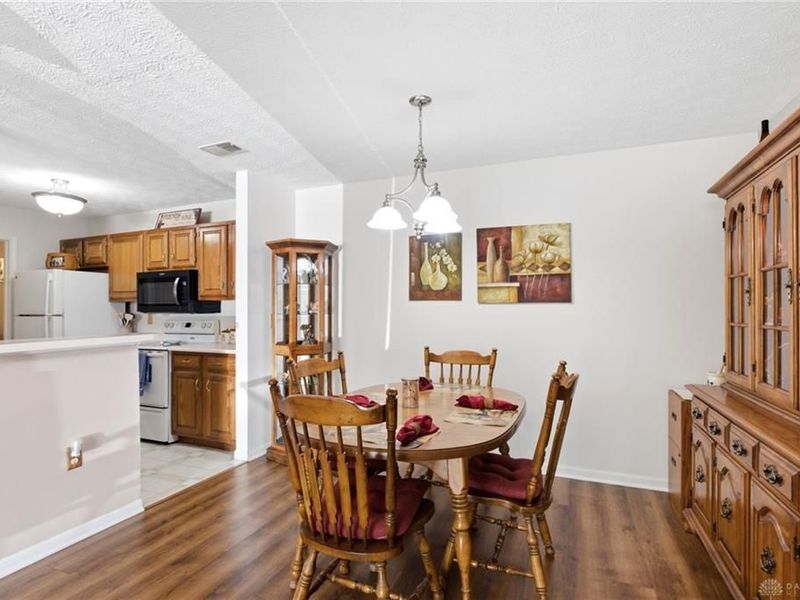 6680 Wareham Court, Unit 3, Centerville, OH 45459 Photo 9
